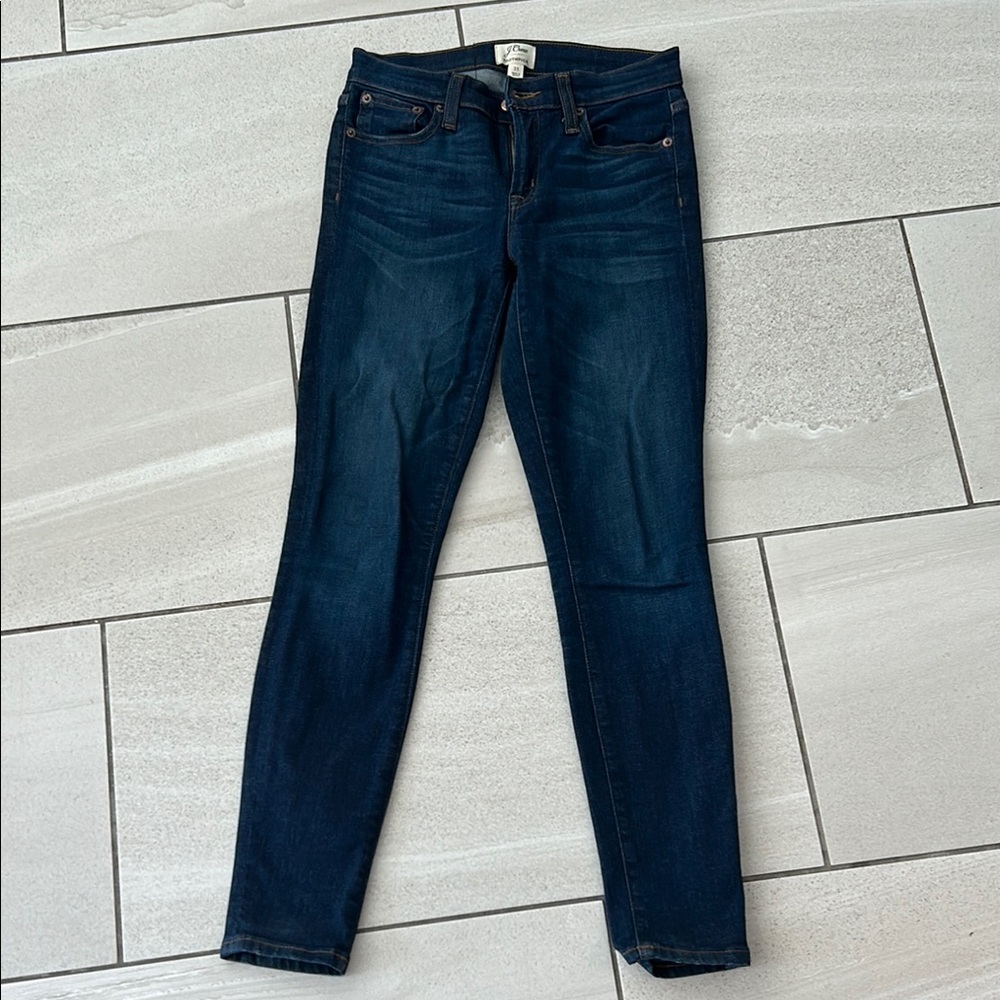 J CREW 25 Navy Skinny “Toothpick” Style
